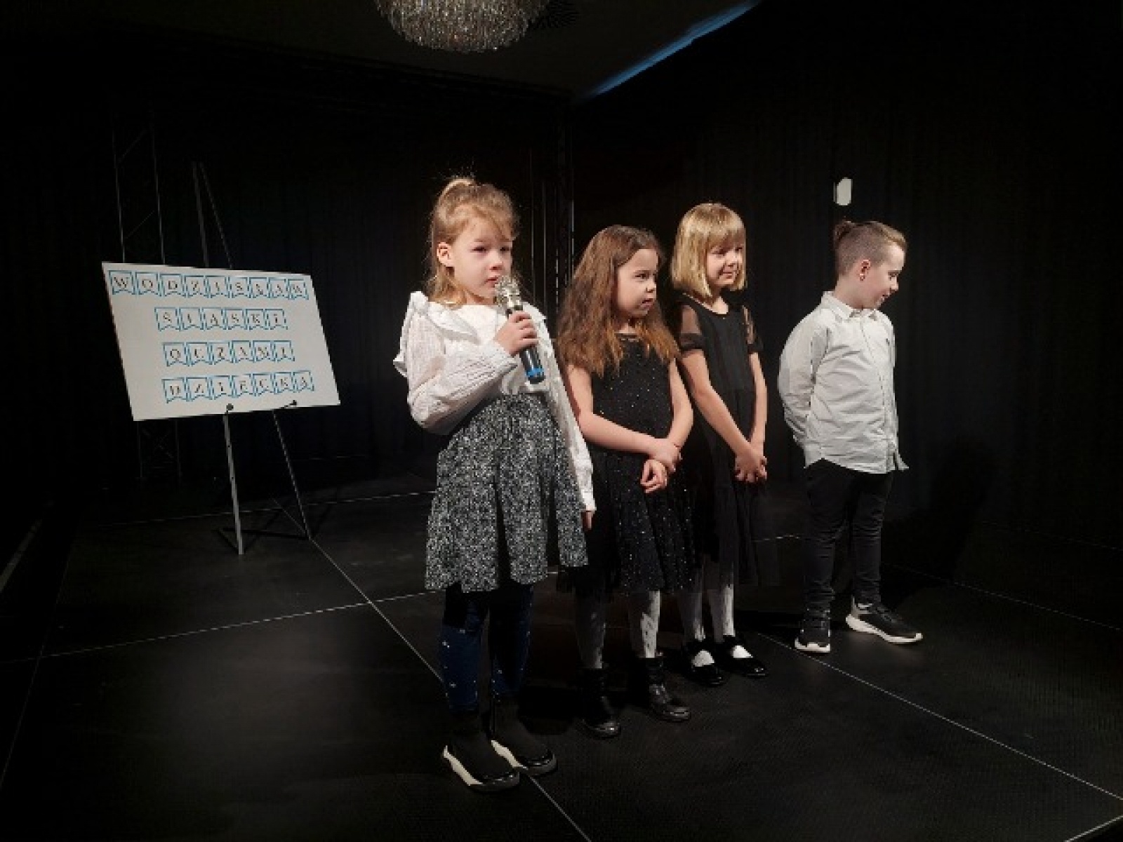 Zdjęcie w galerii na portalu naszwodzislaw.com: Wodzisław Śląski oczami dziecka. Konkurs plastyczny rozstrzygnięty wiadomości z regionu