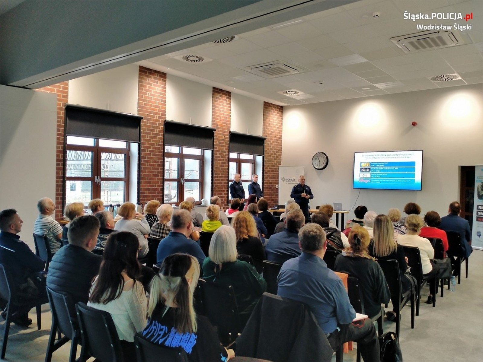 Zdjęcie w galerii na portalu naszwodzislaw.com: Debata społeczna z wodzisławską policją [FOTO] wiadomości z regionu