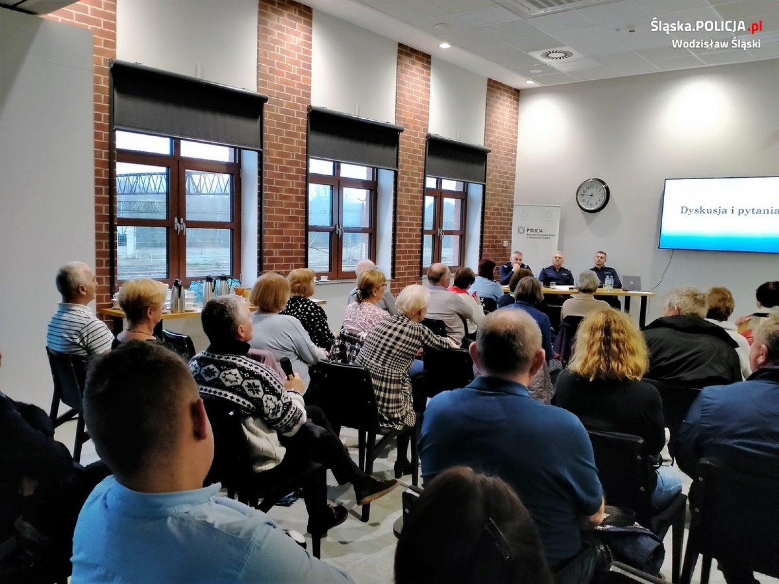 Zdjęcie w galerii na portalu naszwodzislaw.com: Debata społeczna z wodzisławską policją [FOTO] wiadomości z regionu