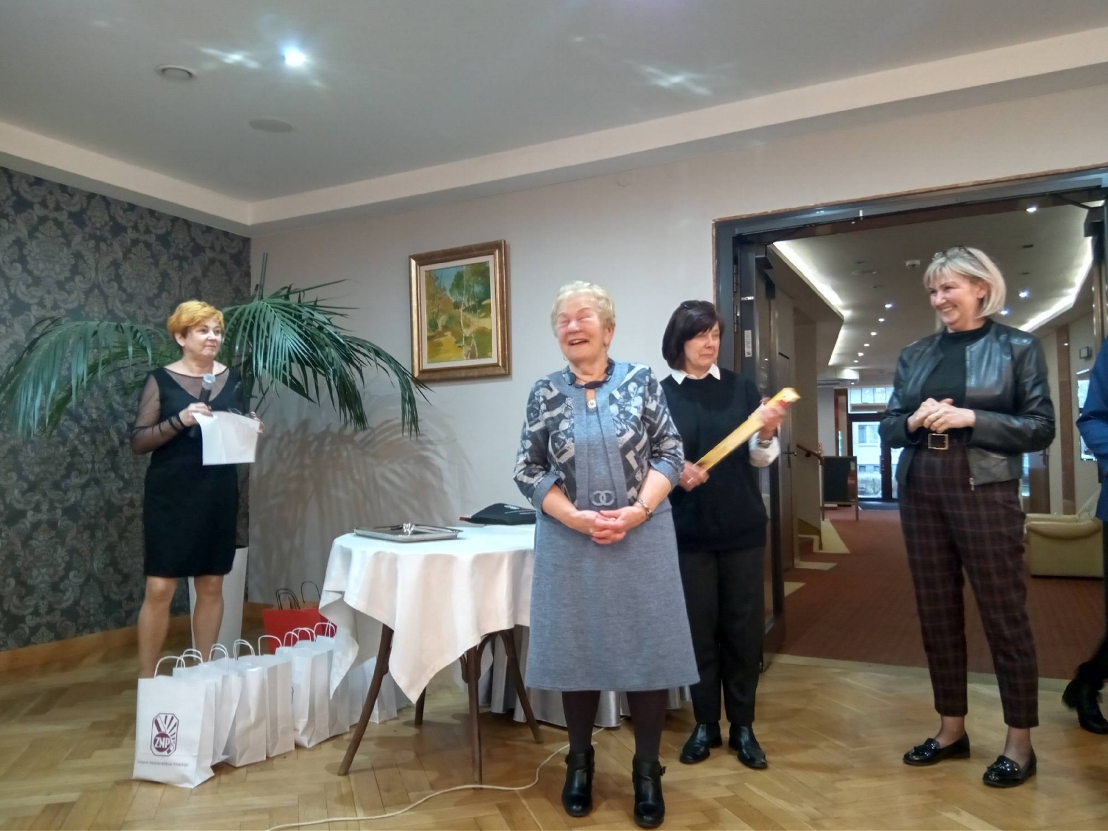 Zdjęcie w galerii na portalu naszwodzislaw.com: Spotkanie pokoleń w wodzisławskim ZNP wiadomości z regionu