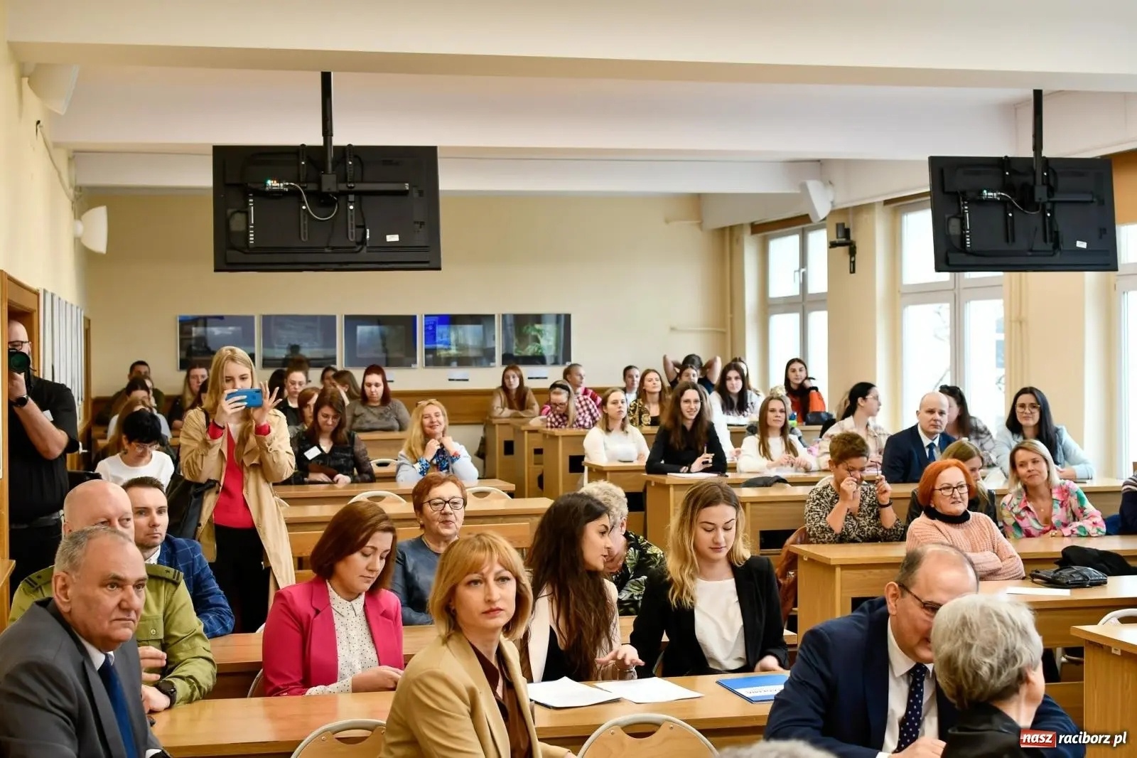 Zdjęcie w galerii na portalu naszwodzislaw.com: Raciborskie Seminarium Pedagogiczne w ANS [FOTO i WIDEO] wiadomości z regionu