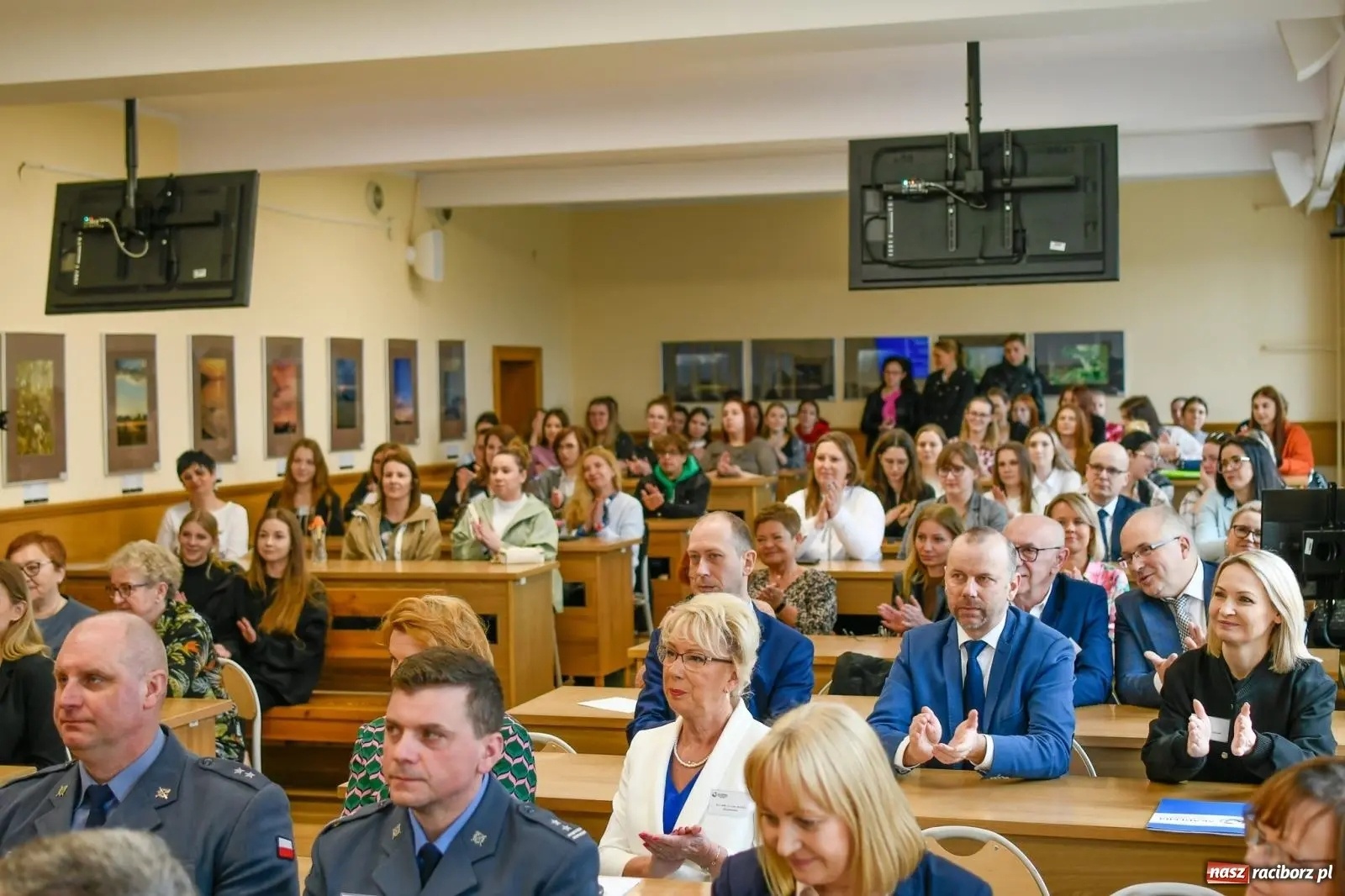 Zdjęcie w galerii na portalu naszwodzislaw.com: Raciborskie Seminarium Pedagogiczne w ANS [FOTO i WIDEO] wiadomości z regionu