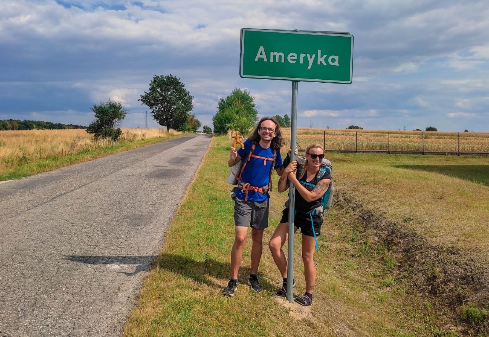 Zdjęcie w galerii na portalu naszwodzislaw.com: Na poboczu Polski - Pieszo wzdłuż granic kraju wiadomości z regionu