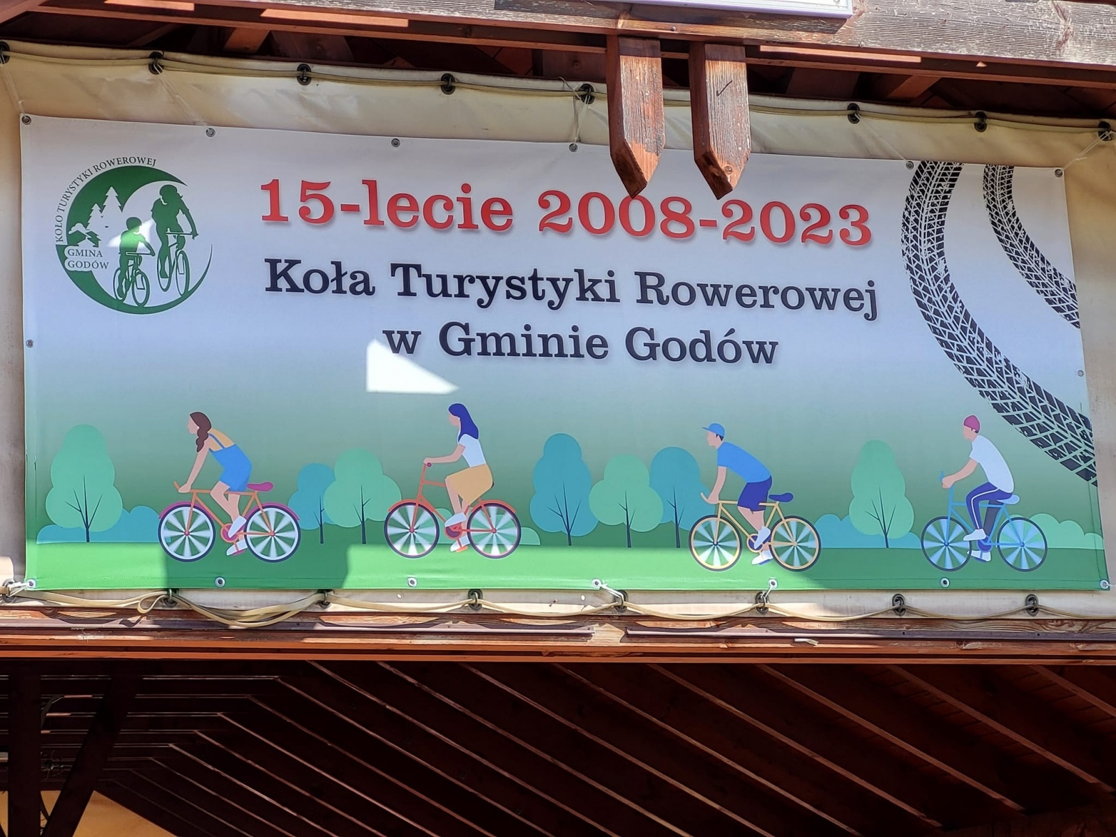 Zdjęcie w galerii na portalu naszwodzislaw.com: Godowskie Koło Turystyki Rowerowej obchodziło 15-lecie. Uczciło je rajdem wiadomości z regionu