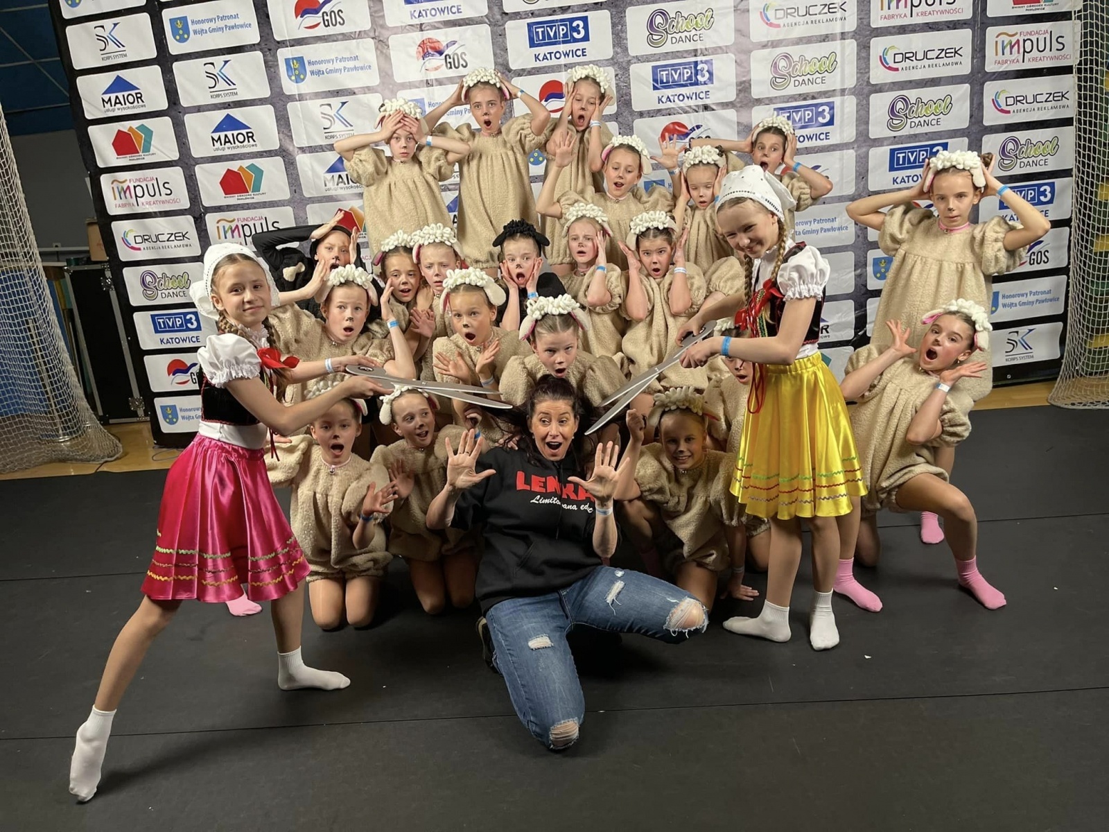 Zdjęcie w galerii na portalu naszwodzislaw.com: SPIN i Miraż z WCK nagrodzone na zawodach tanecznych w Pawłowicach wiadomości z regionu