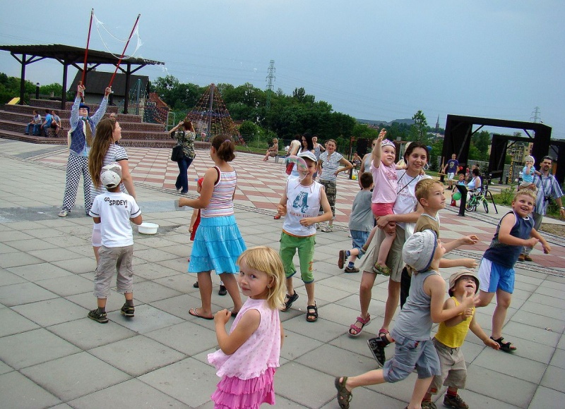 Zdjęcie w galerii na portalu naszwodzislaw.com: Dzień Dziecka w Rydułtowach wiadomości z regionu