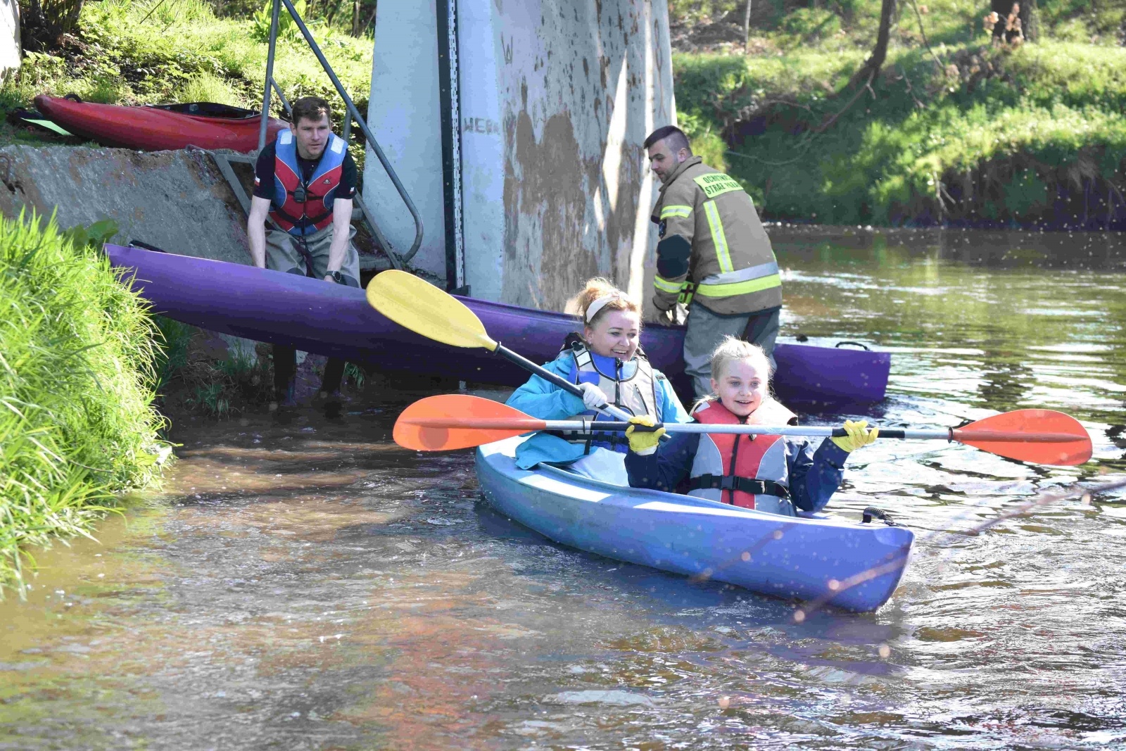 Zdjęcie w galerii na portalu naszwodzislaw.com: Szotkówka uprzątnięta z odpadów wiadomości z regionu