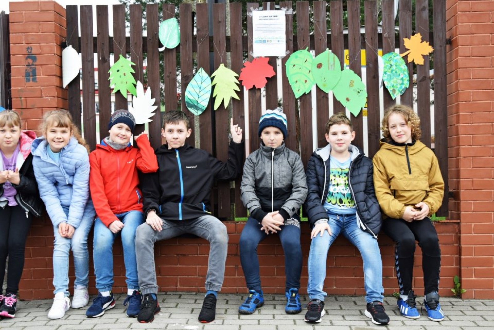 Zdjęcie w galerii na portalu naszwodzislaw.com: Rydułtowy. Nietypowe życzenia dla naszej planety [FOTO] wiadomości z regionu