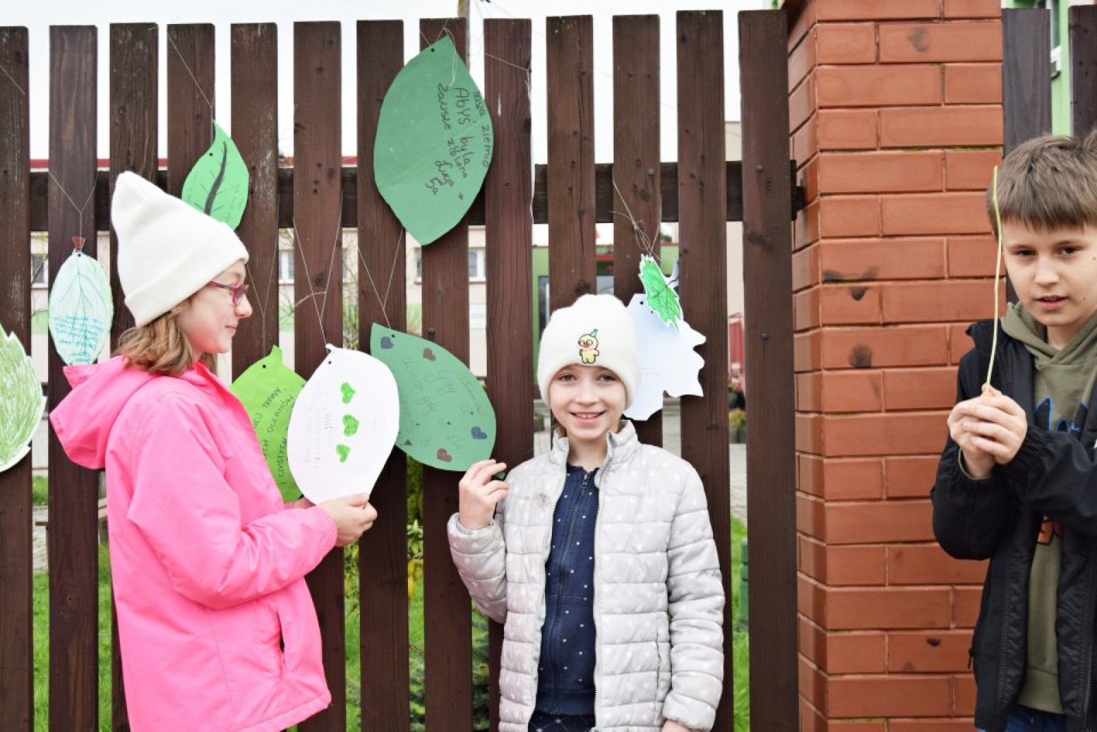 Zdjęcie w galerii na portalu naszwodzislaw.com: Rydułtowy. Nietypowe życzenia dla naszej planety [FOTO] wiadomości z regionu