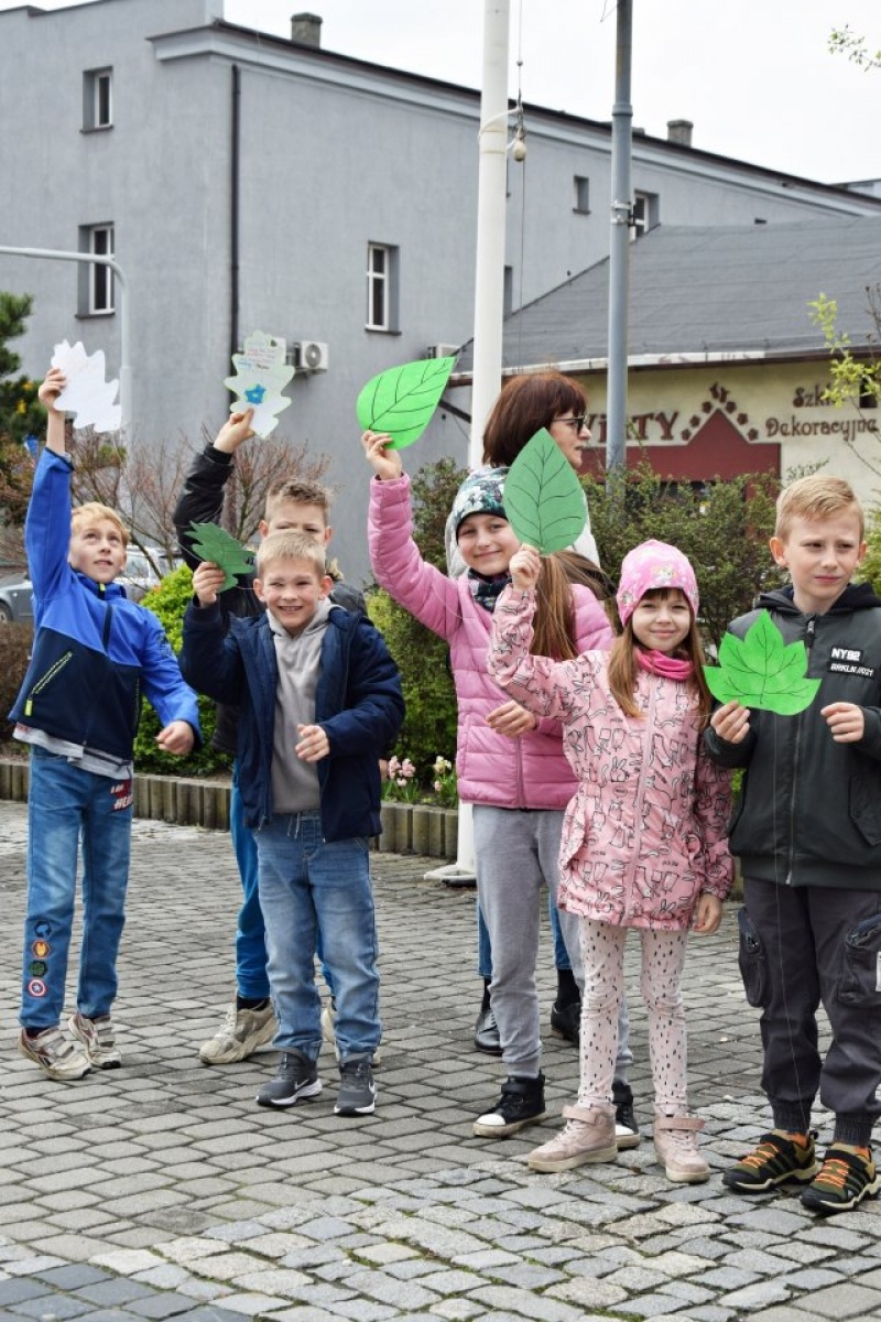 Zdjęcie w galerii na portalu naszwodzislaw.com: Rydułtowy. Nietypowe życzenia dla naszej planety [FOTO] wiadomości z regionu