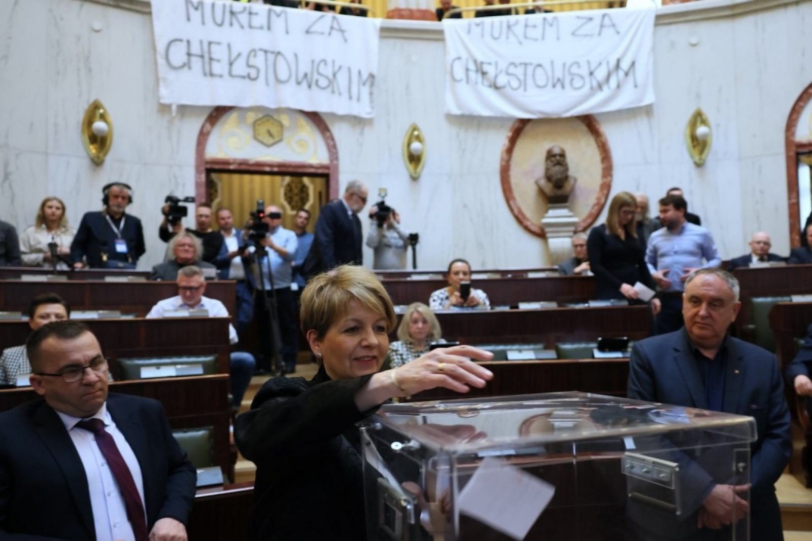 Zdjęcie w galerii na portalu naszwodzislaw.com: Jakub Chełstowski nadal marszałkiem wiadomości z regionu