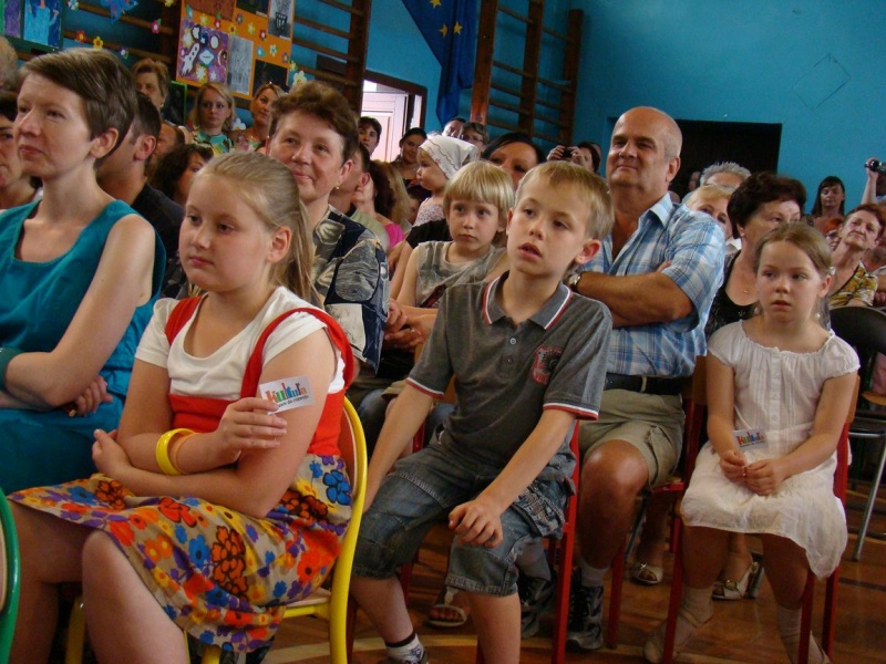 Zdjęcie w galerii na portalu naszwodzislaw.com: Piknik na pełnych obrotach wiadomości z regionu