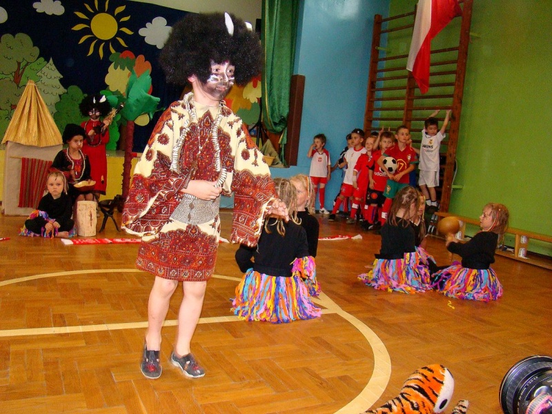 Zdjęcie w galerii na portalu naszwodzislaw.com: Piknik na pełnych obrotach wiadomości z regionu