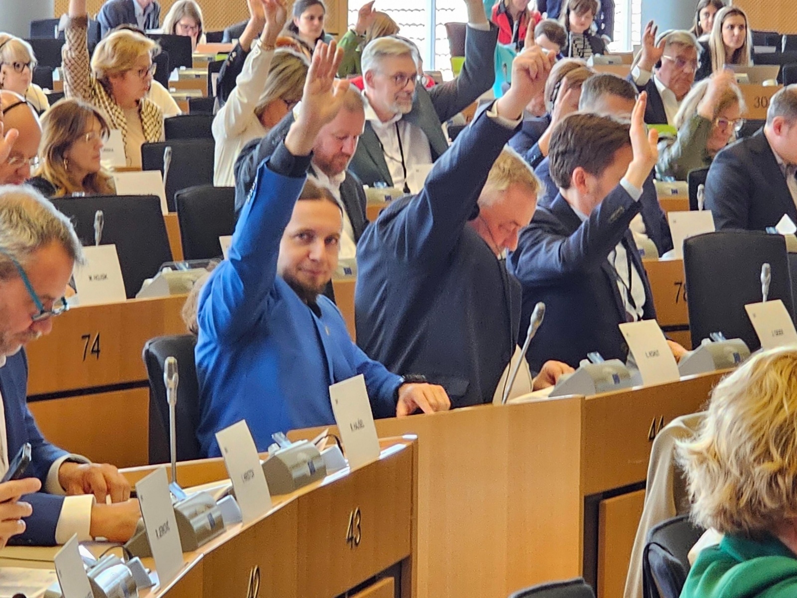 Zdjęcie w galerii na portalu naszwodzislaw.com: Śląskie górnictwo obronione w Brukseli! wiadomości z regionu