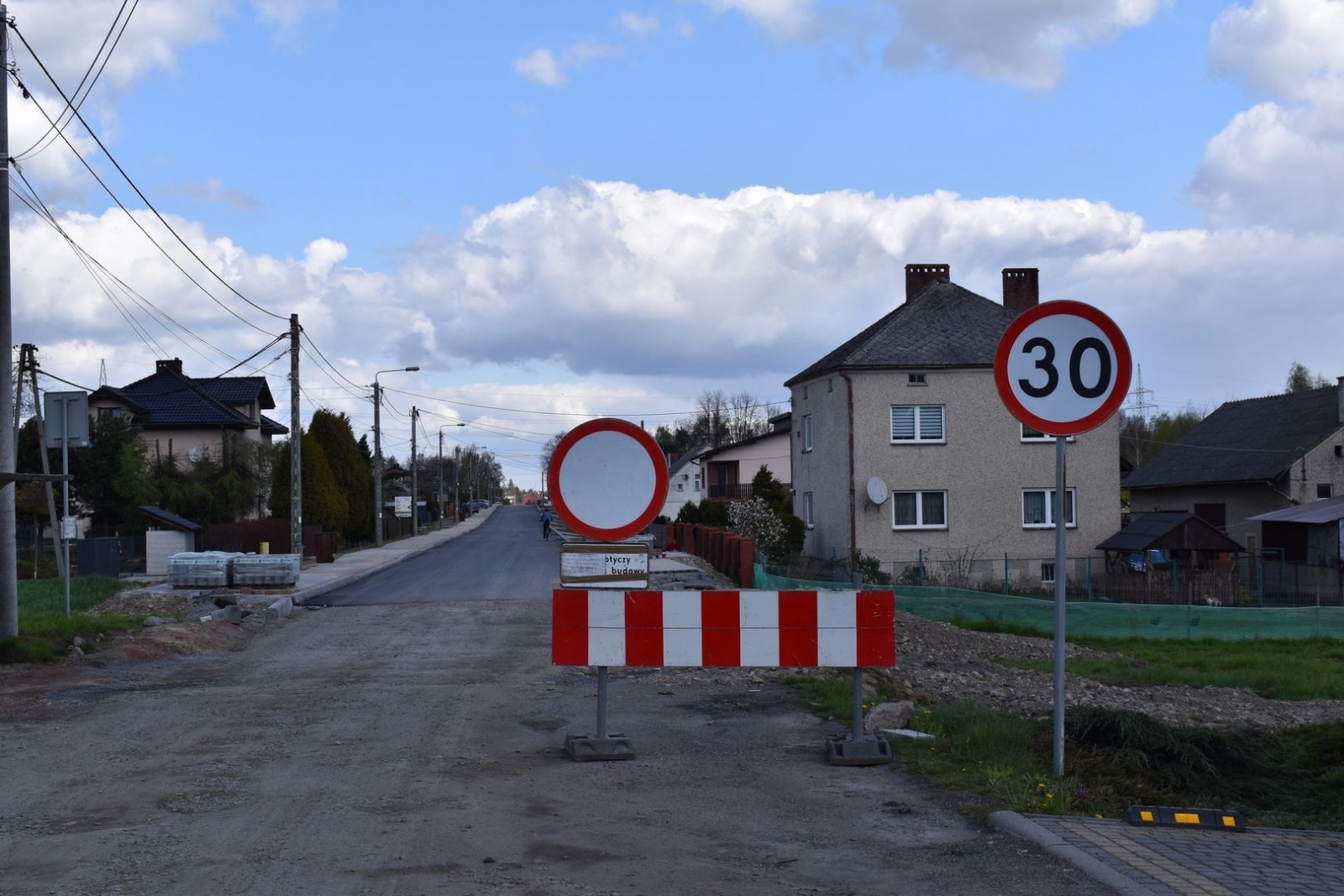 Zdjęcie w galerii na portalu naszwodzislaw.com: Zmiany w organizacji ruchu na ul. Czarnieckiego wiadomości z regionu