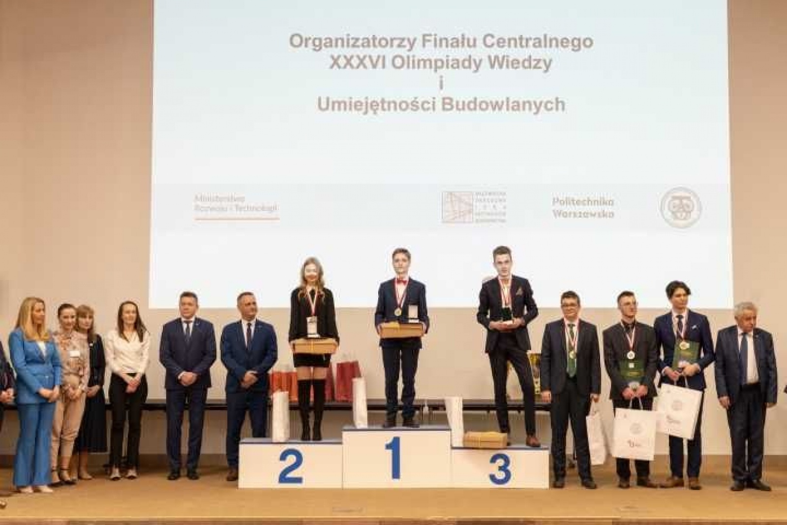 Zdjęcie w galerii na portalu naszwodzislaw.com: Sukces uczniów wodzisławskiej Budowlanki wiadomości z regionu