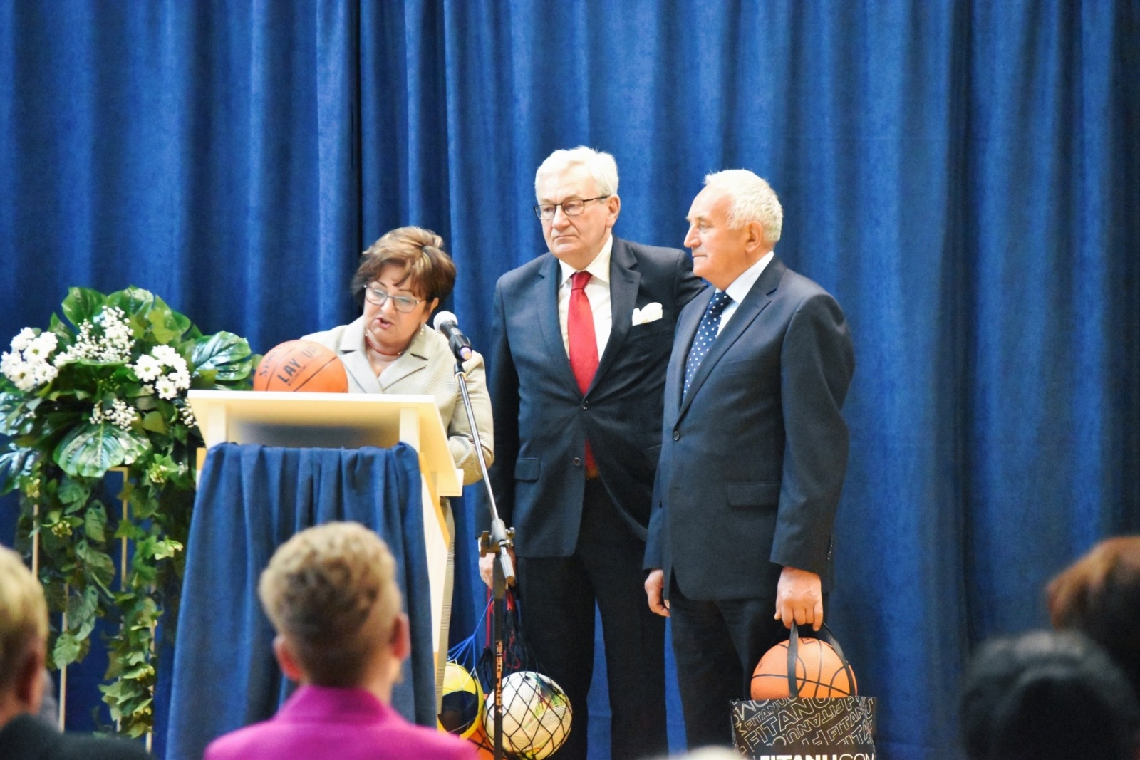 Zdjęcie w galerii na portalu naszwodzislaw.com: Sala gimnastyczna prezentem na 120 urodziny [FOTO] wiadomości z regionu