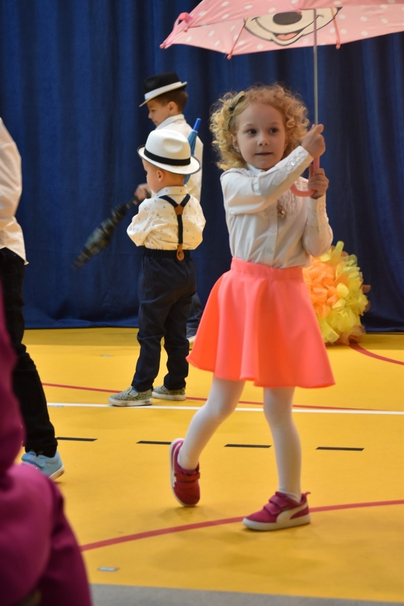 Zdjęcie w galerii na portalu naszwodzislaw.com: Sala gimnastyczna prezentem na 120 urodziny [FOTO] wiadomości z regionu