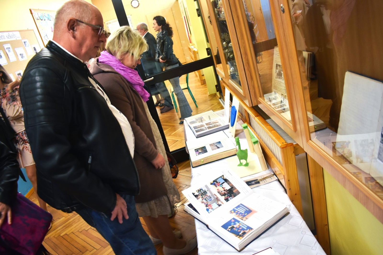 Zdjęcie w galerii na portalu naszwodzislaw.com: Sala gimnastyczna prezentem na 120 urodziny [FOTO] wiadomości z regionu