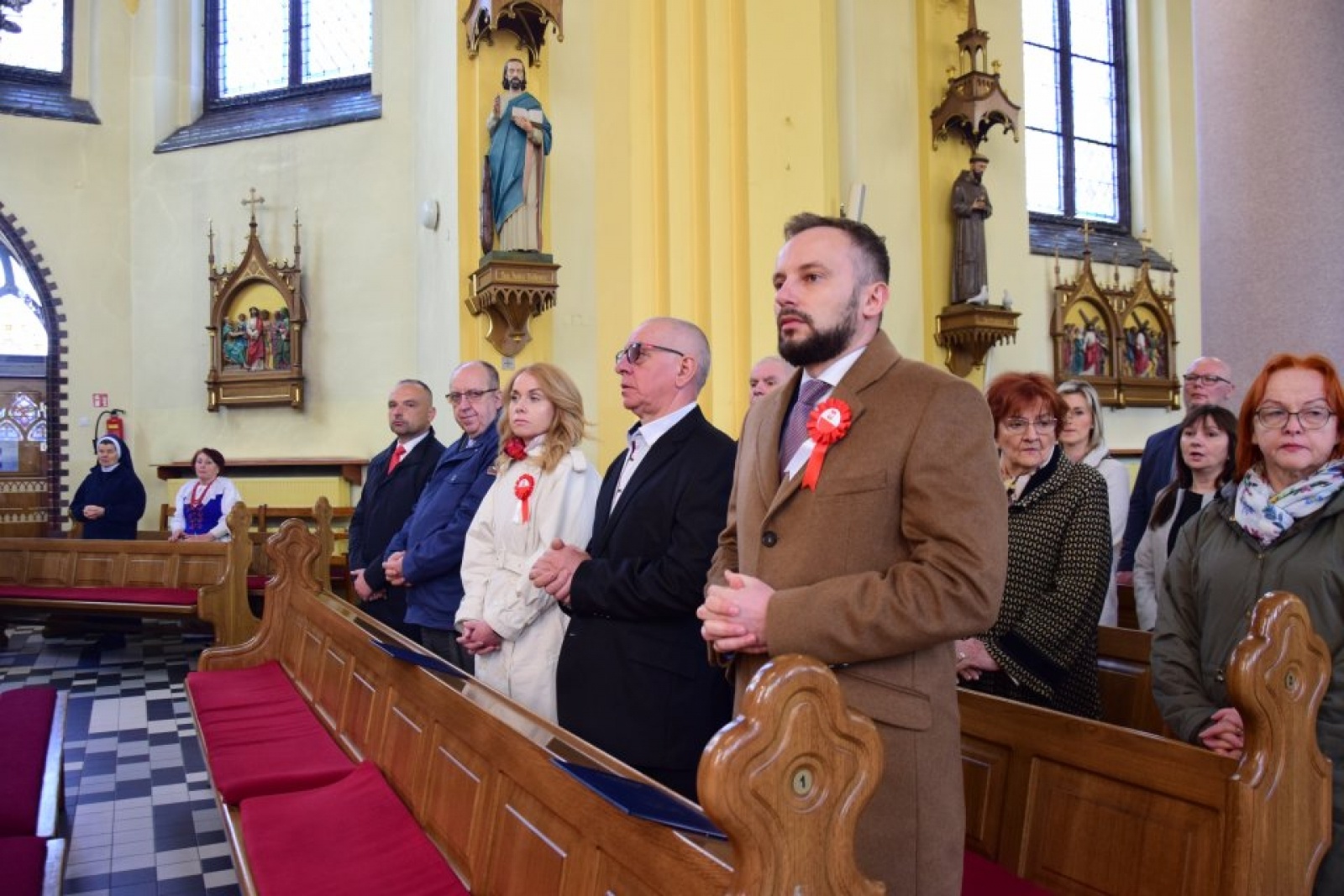 Zdjęcie w galerii na portalu naszwodzislaw.com: Uroczyste Obchody Majowe w Rydułtowach [FOTO] wiadomości z regionu