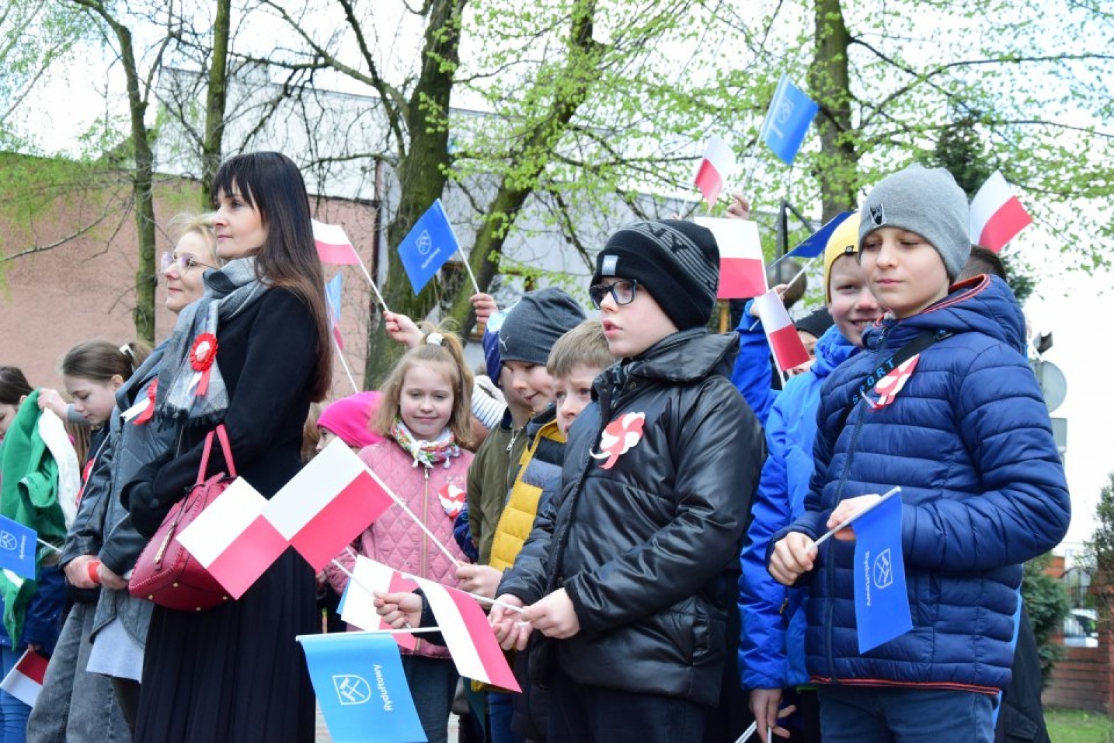 Zdjęcie w galerii na portalu naszwodzislaw.com: Uroczyste Obchody Majowe w Rydułtowach [FOTO] wiadomości z regionu