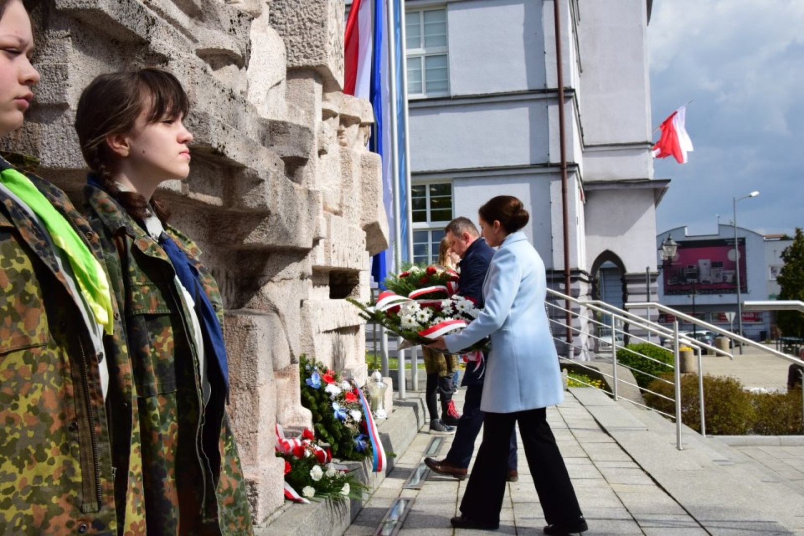Zdjęcie w galerii na portalu naszwodzislaw.com: Uroczyste Obchody Majowe w Rydułtowach [FOTO] wiadomości z regionu