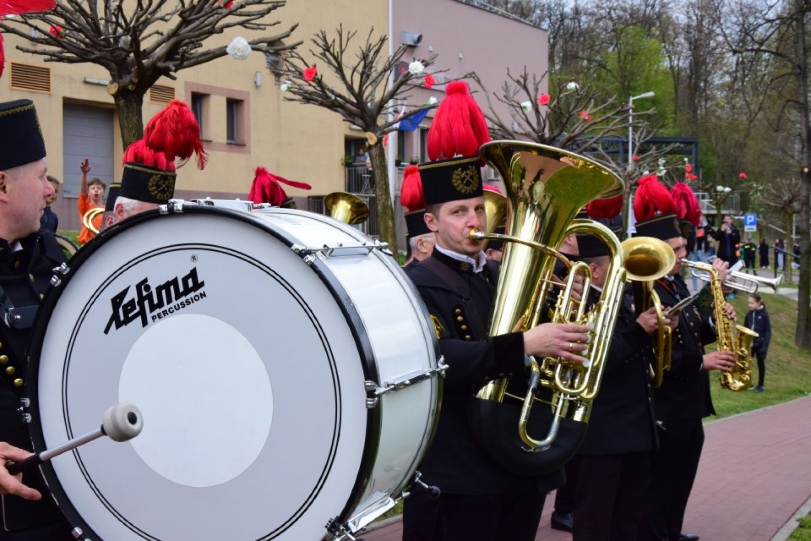 Zdjęcie w galerii na portalu naszwodzislaw.com: Uroczyste Obchody Majowe w Rydułtowach [FOTO] wiadomości z regionu