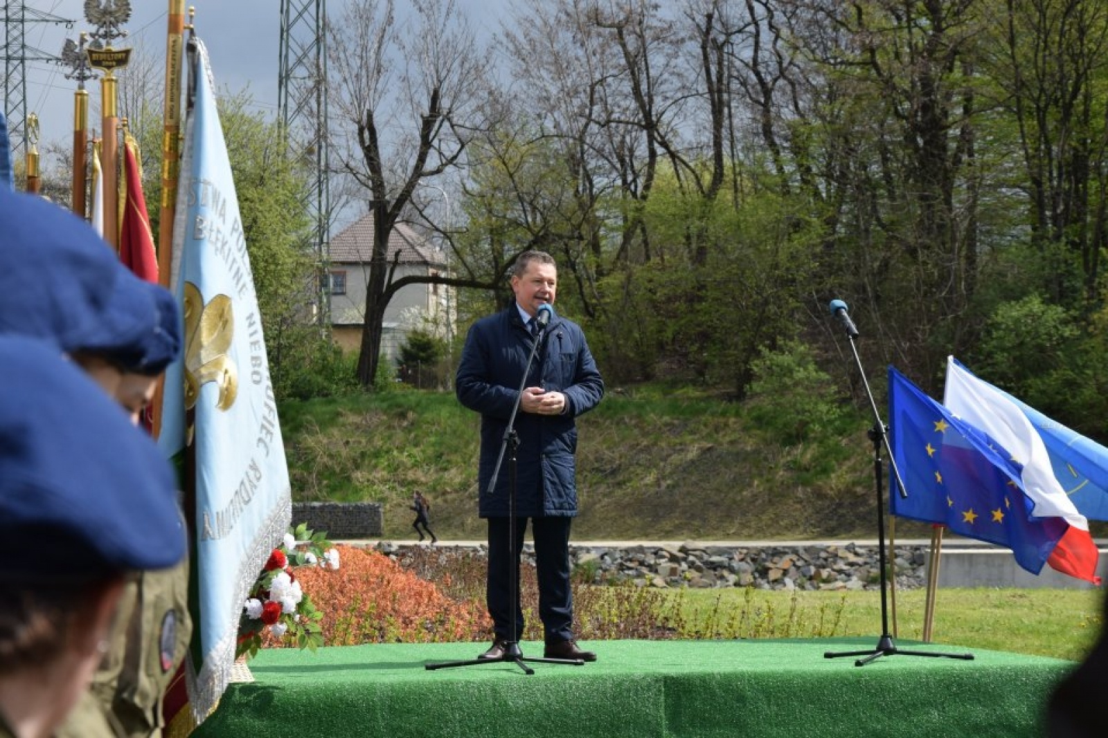 Zdjęcie w galerii na portalu naszwodzislaw.com: Uroczyste Obchody Majowe w Rydułtowach [FOTO] wiadomości z regionu