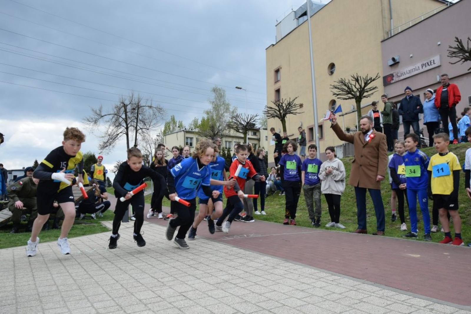 Zdjęcie w galerii na portalu naszwodzislaw.com: Uroczyste Obchody Majowe w Rydułtowach [FOTO] wiadomości z regionu