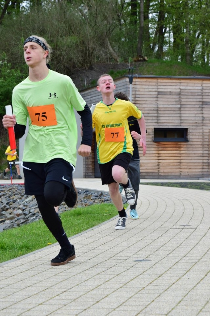 Zdjęcie w galerii na portalu naszwodzislaw.com: Uroczyste Obchody Majowe w Rydułtowach [FOTO] wiadomości z regionu