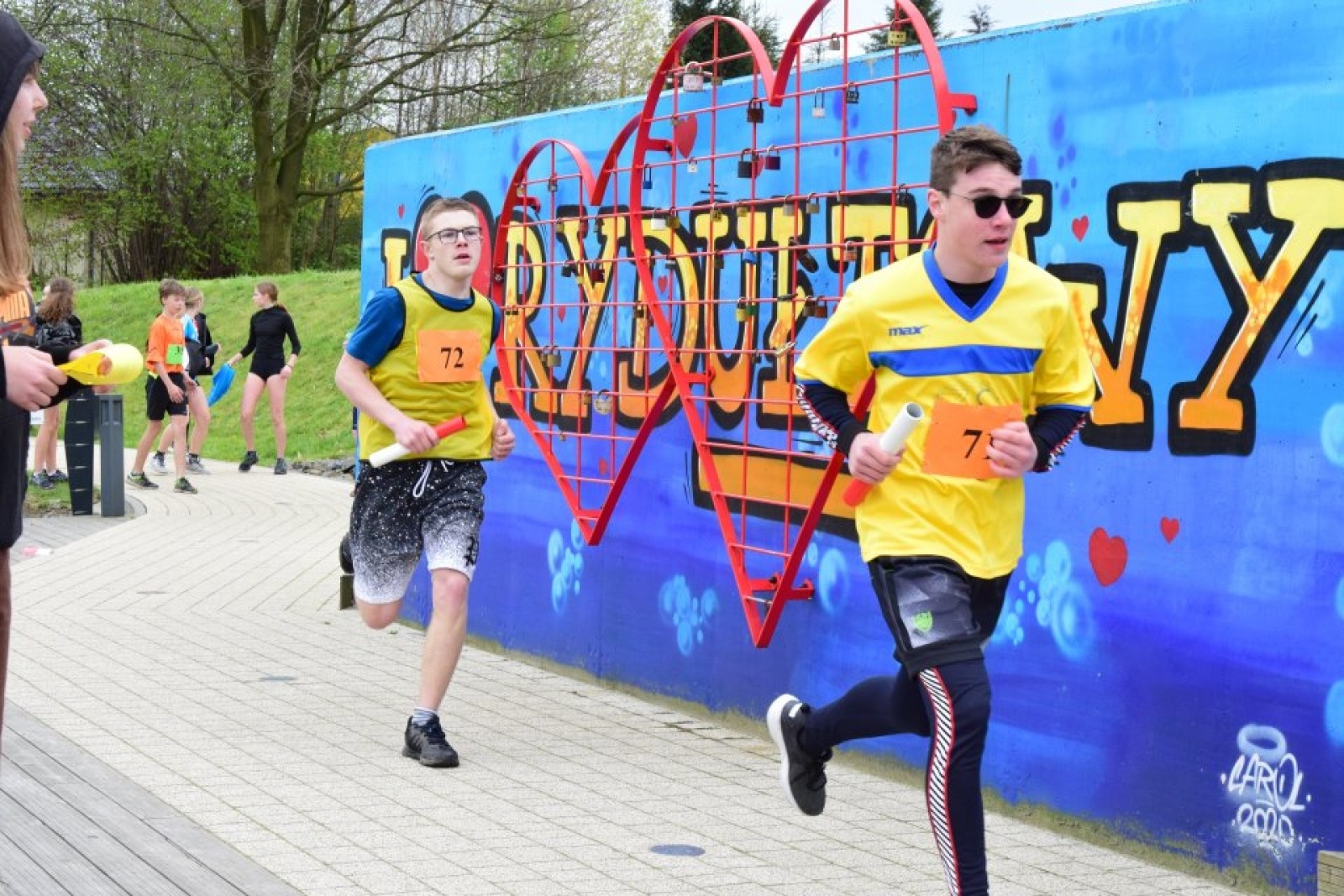 Zdjęcie w galerii na portalu naszwodzislaw.com: Uroczyste Obchody Majowe w Rydułtowach [FOTO] wiadomości z regionu