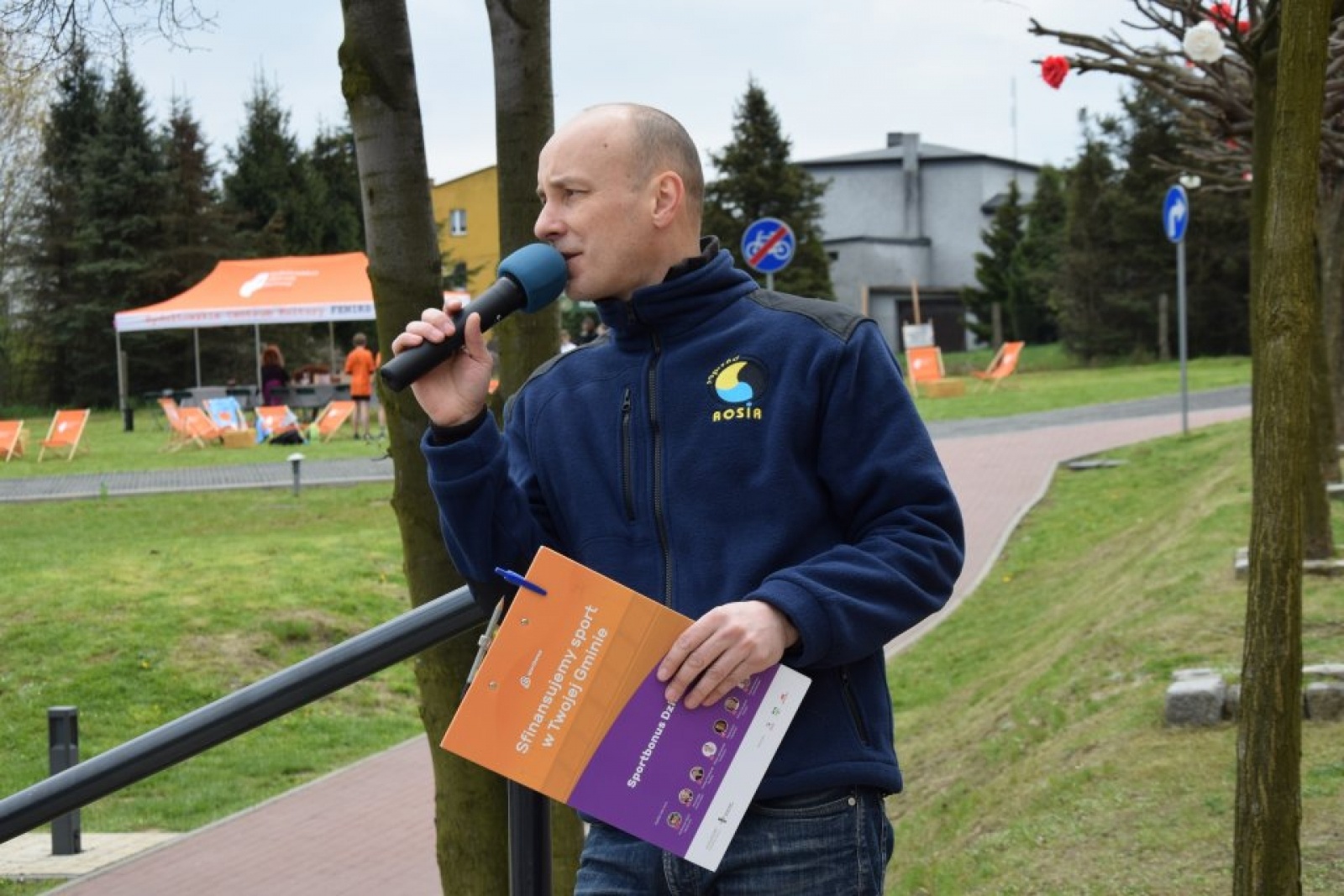 Zdjęcie w galerii na portalu naszwodzislaw.com: Uroczyste Obchody Majowe w Rydułtowach [FOTO] wiadomości z regionu