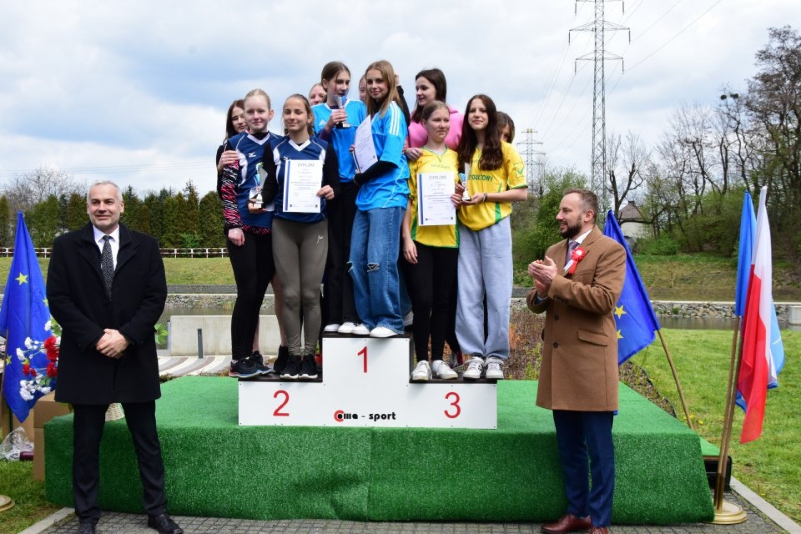 Zdjęcie w galerii na portalu naszwodzislaw.com: Uroczyste Obchody Majowe w Rydułtowach [FOTO] wiadomości z regionu