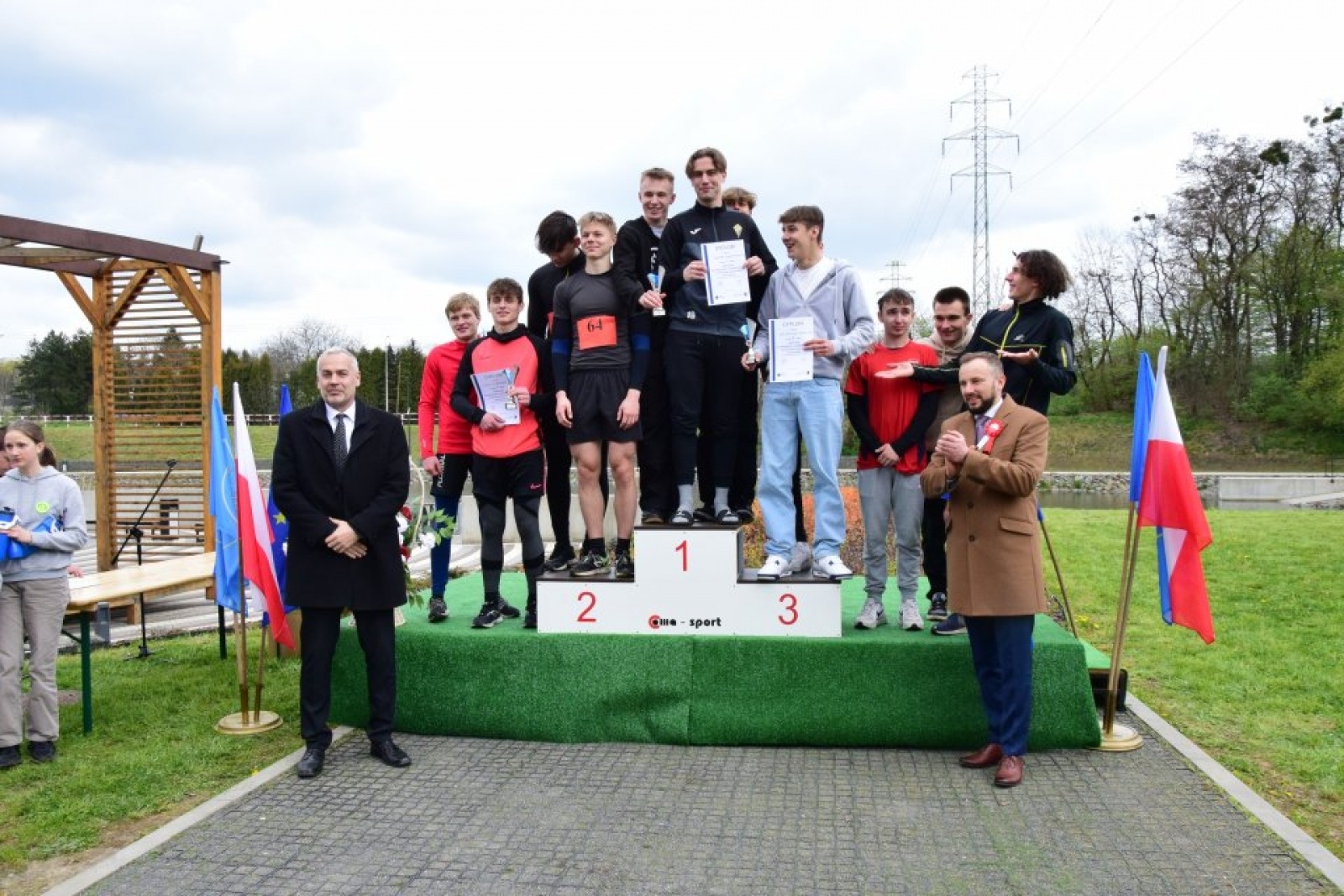 Zdjęcie w galerii na portalu naszwodzislaw.com: Uroczyste Obchody Majowe w Rydułtowach [FOTO] wiadomości z regionu