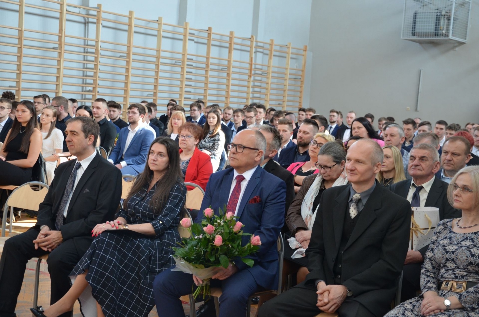 Zdjęcie w galerii na portalu naszwodzislaw.com: Wodzisławscy maturzyści odebrali świadectwa [FOTO] wiadomości z regionu