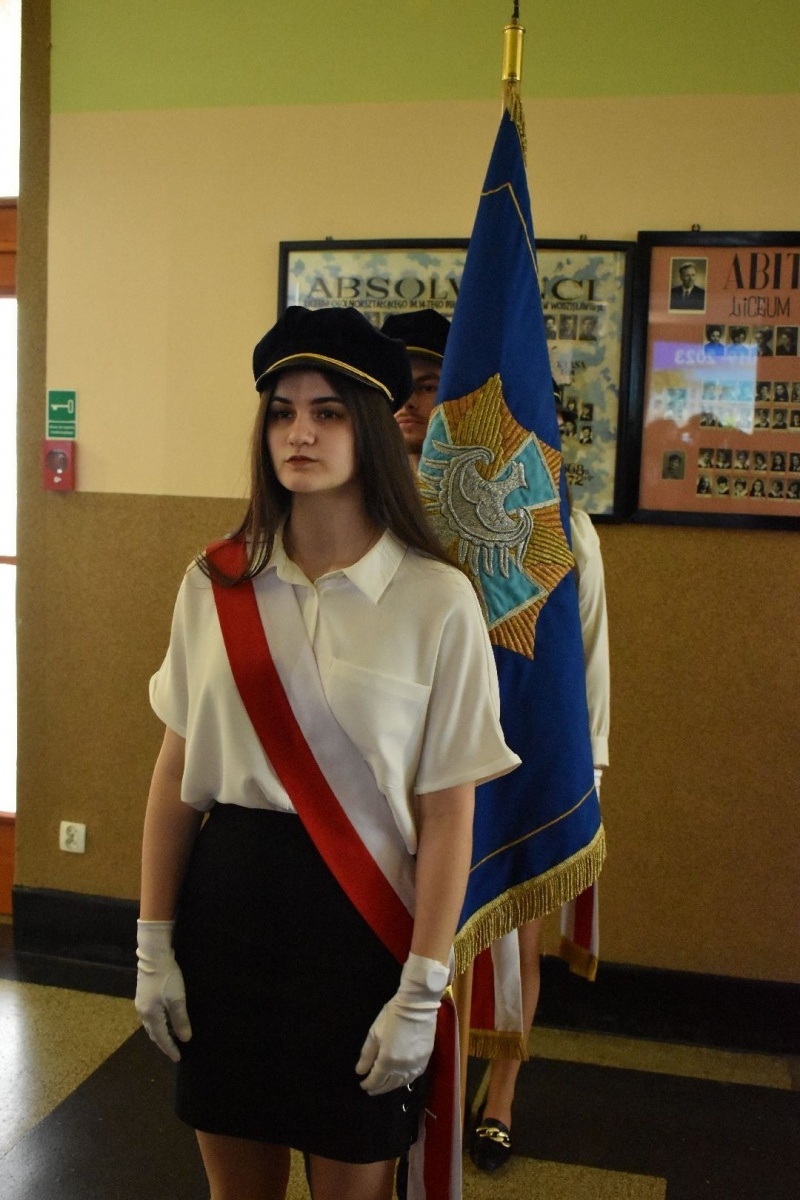 Zdjęcie w galerii na portalu naszwodzislaw.com: Wodzisławscy maturzyści odebrali świadectwa [FOTO] wiadomości z regionu