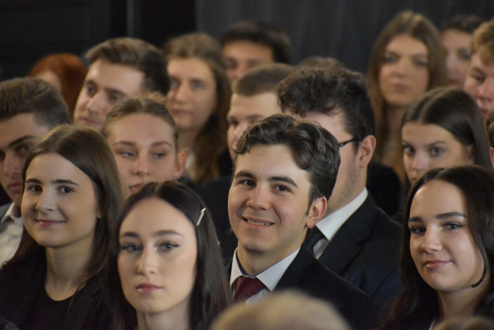 Zdjęcie w galerii na portalu naszwodzislaw.com: Wodzisławscy maturzyści odebrali świadectwa [FOTO] wiadomości z regionu