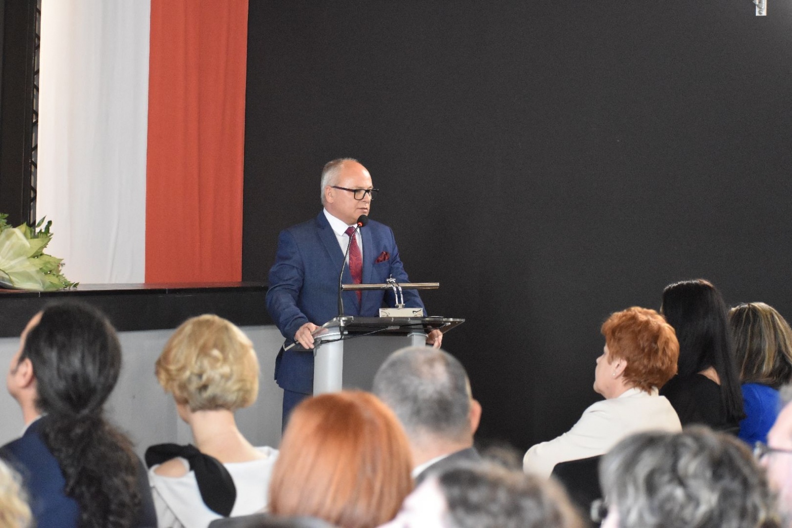 Zdjęcie w galerii na portalu naszwodzislaw.com: Wodzisławscy maturzyści odebrali świadectwa [FOTO] wiadomości z regionu