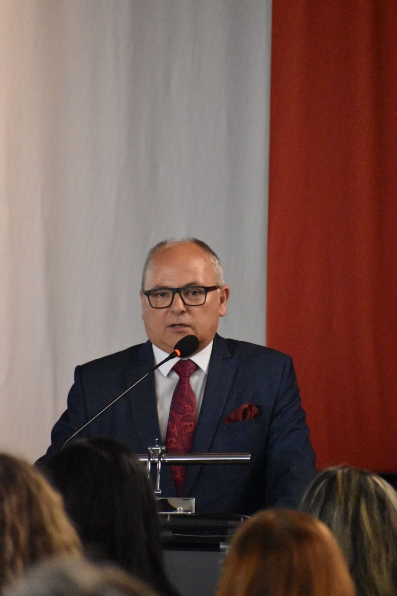 Zdjęcie w galerii na portalu naszwodzislaw.com: Wodzisławscy maturzyści odebrali świadectwa [FOTO] wiadomości z regionu