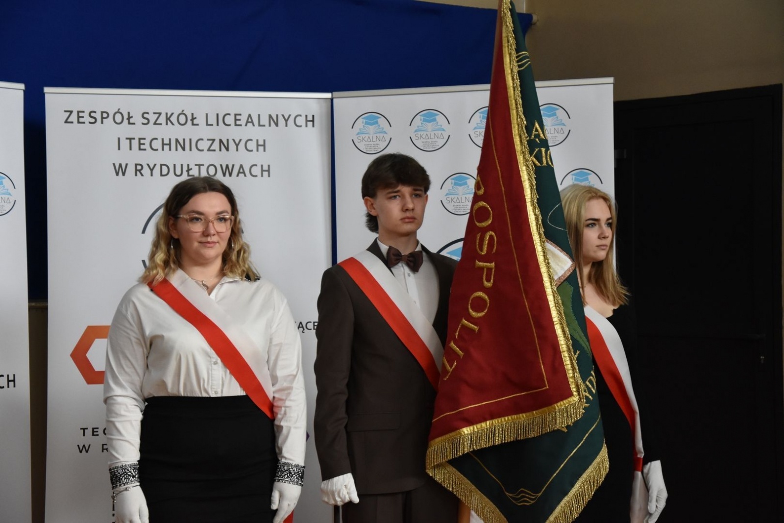 Zdjęcie w galerii na portalu naszwodzislaw.com: Wodzisławscy maturzyści odebrali świadectwa [FOTO] wiadomości z regionu