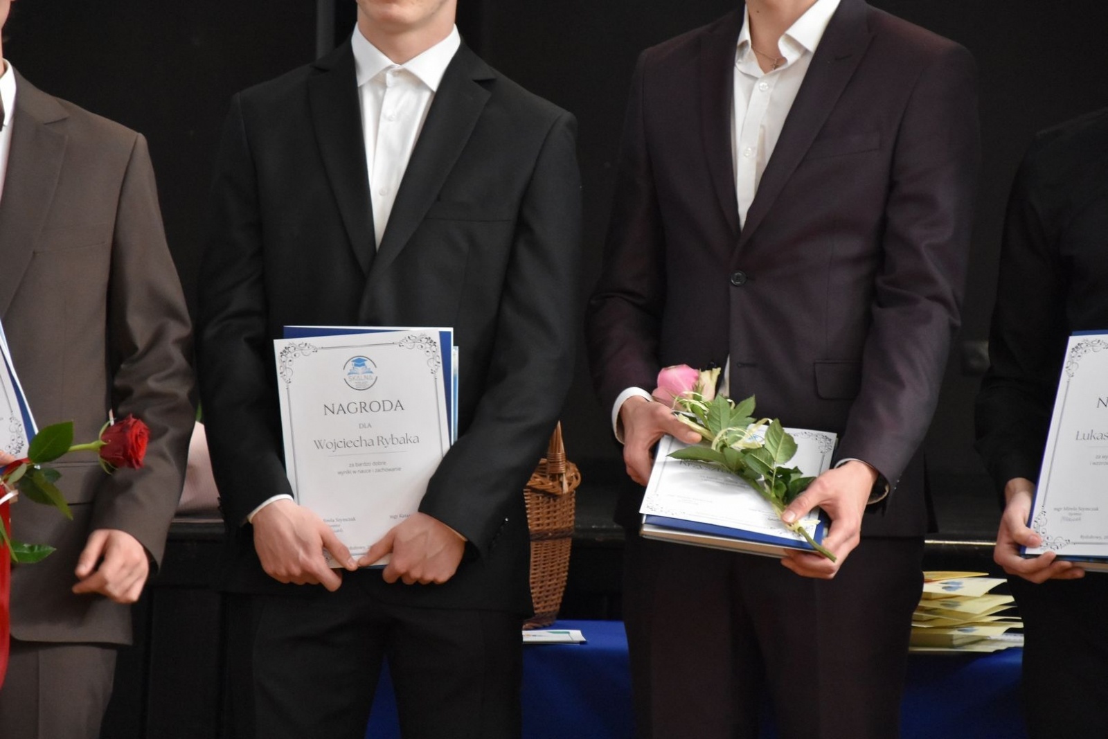 Zdjęcie w galerii na portalu naszwodzislaw.com: Wodzisławscy maturzyści odebrali świadectwa [FOTO] wiadomości z regionu