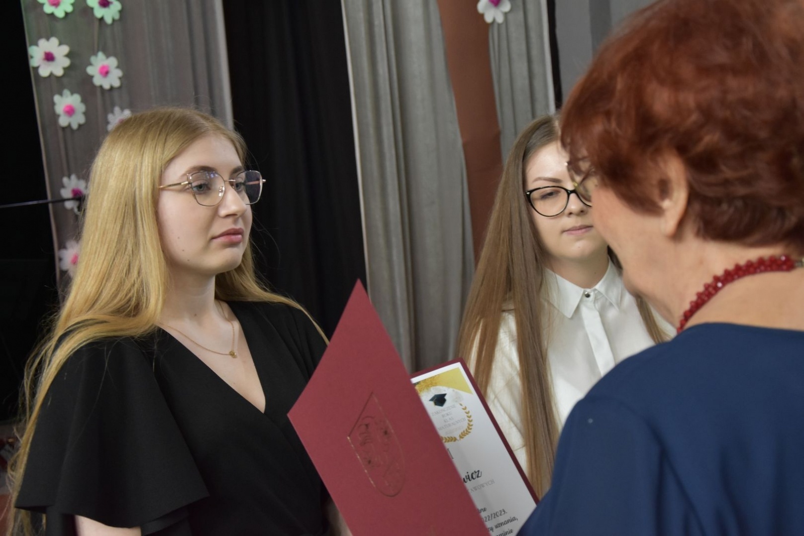 Zdjęcie w galerii na portalu naszwodzislaw.com: Wodzisławscy maturzyści odebrali świadectwa [FOTO] wiadomości z regionu