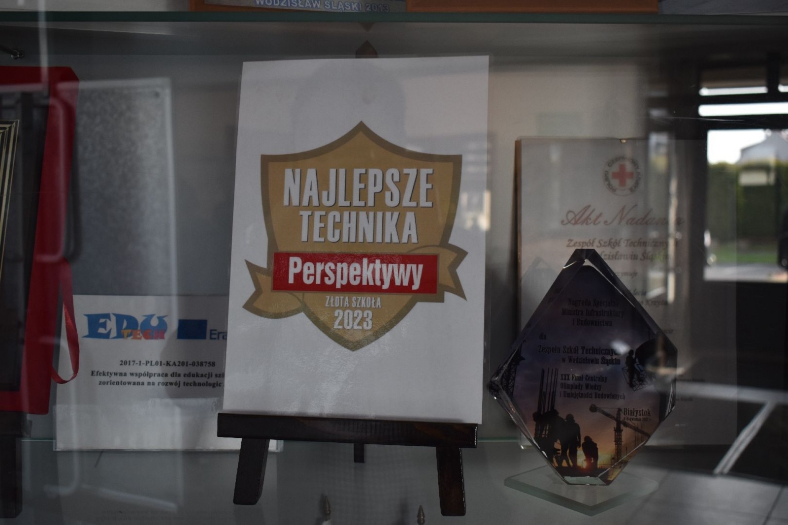 Zdjęcie w galerii na portalu naszwodzislaw.com: Wodzisławscy maturzyści odebrali świadectwa [FOTO] wiadomości z regionu