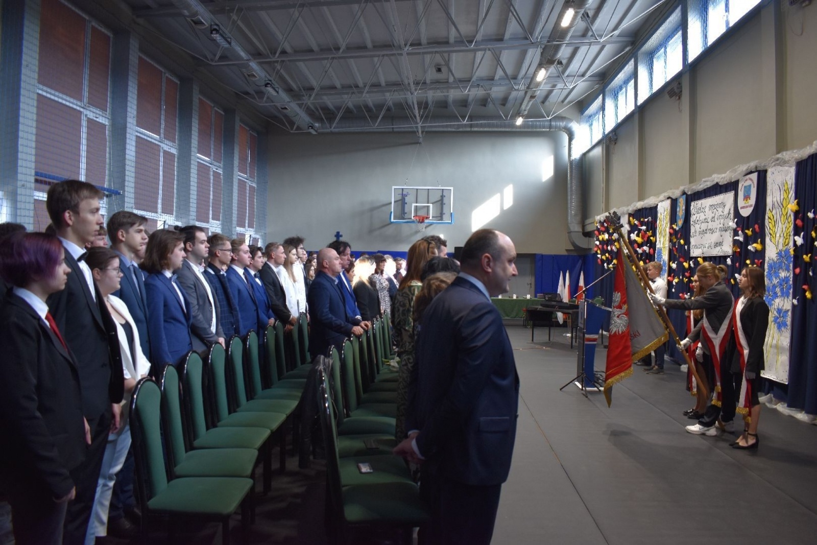 Zdjęcie w galerii na portalu naszwodzislaw.com: Wodzisławscy maturzyści odebrali świadectwa [FOTO] wiadomości z regionu
