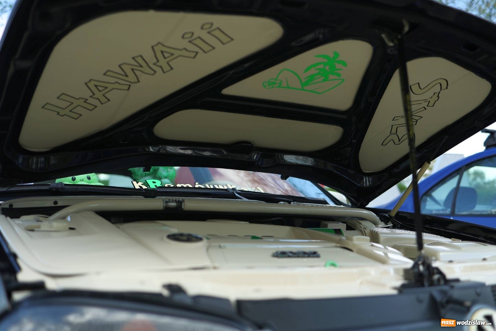 Zdjęcie w galerii na portalu naszwodzislaw.com: Petrol Beach w Bukowie. Dwudniowe święto dla fanów motoryzacji [FOTO] wiadomości z regionu