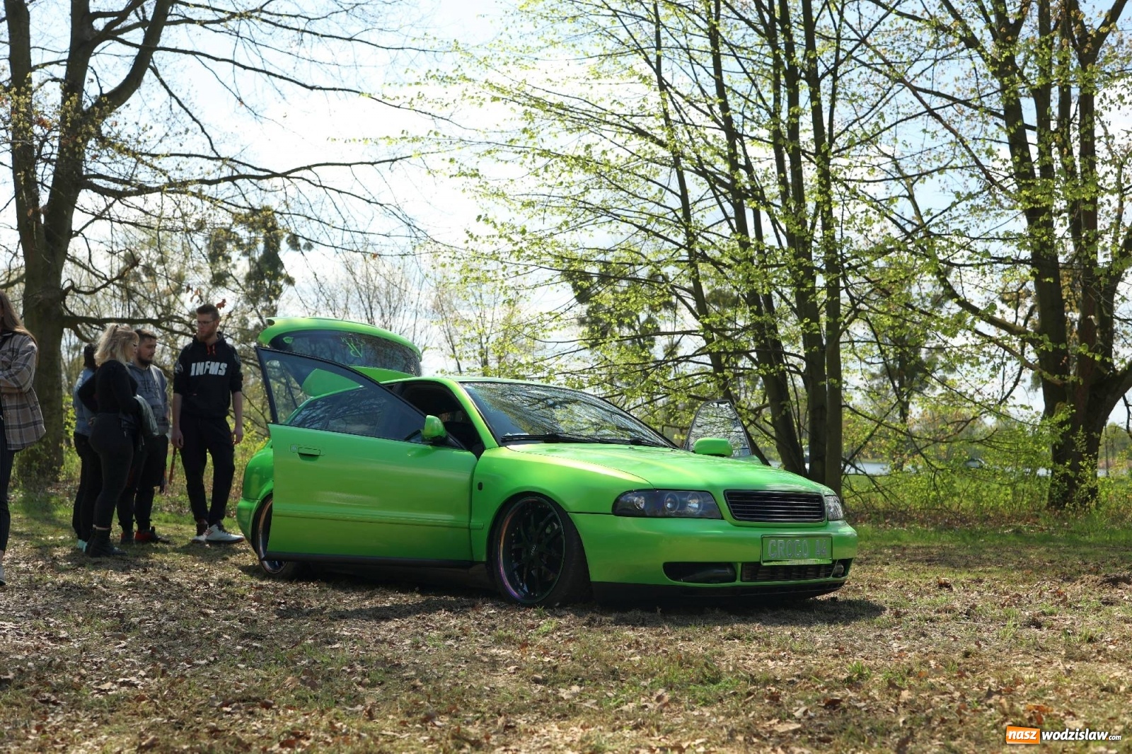 Zdjęcie w galerii na portalu naszwodzislaw.com: Petrol Beach w Bukowie. Dwudniowe święto dla fanów motoryzacji [FOTO] wiadomości z regionu