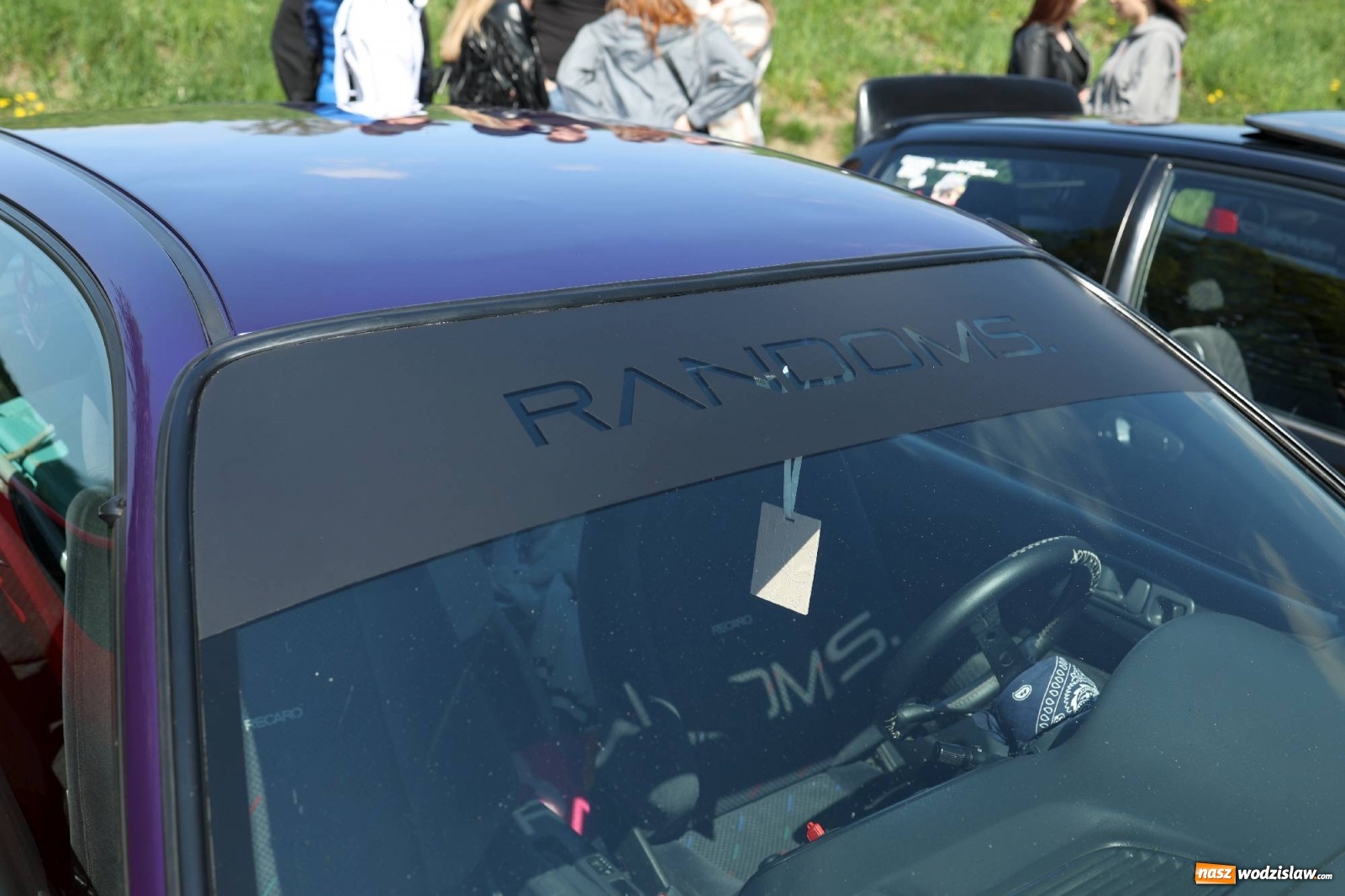 Zdjęcie w galerii na portalu naszwodzislaw.com: Petrol Beach w Bukowie. Dwudniowe święto dla fanów motoryzacji [FOTO] wiadomości z regionu