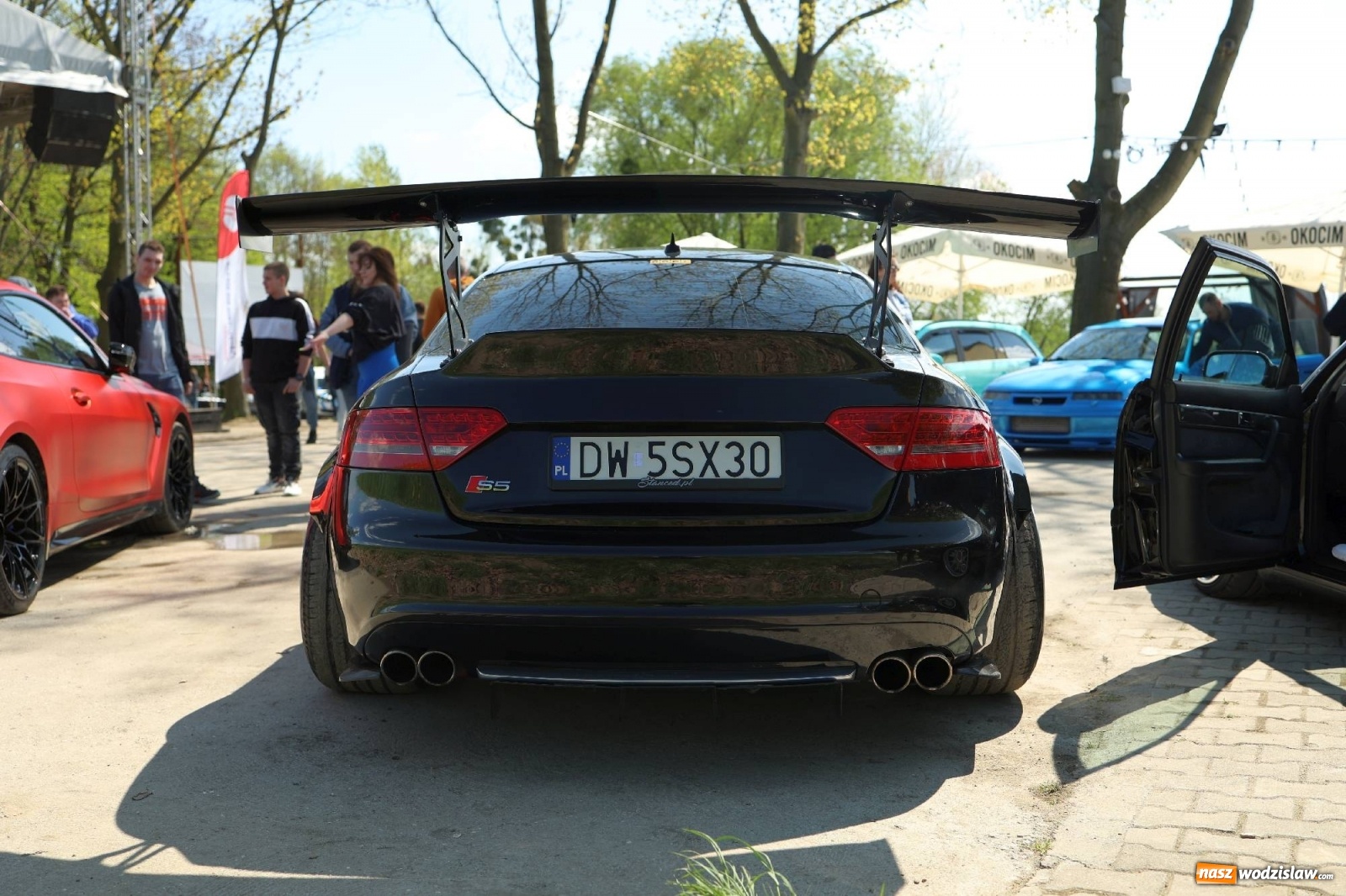 Zdjęcie w galerii na portalu naszwodzislaw.com: Petrol Beach w Bukowie. Dwudniowe święto dla fanów motoryzacji [FOTO] wiadomości z regionu