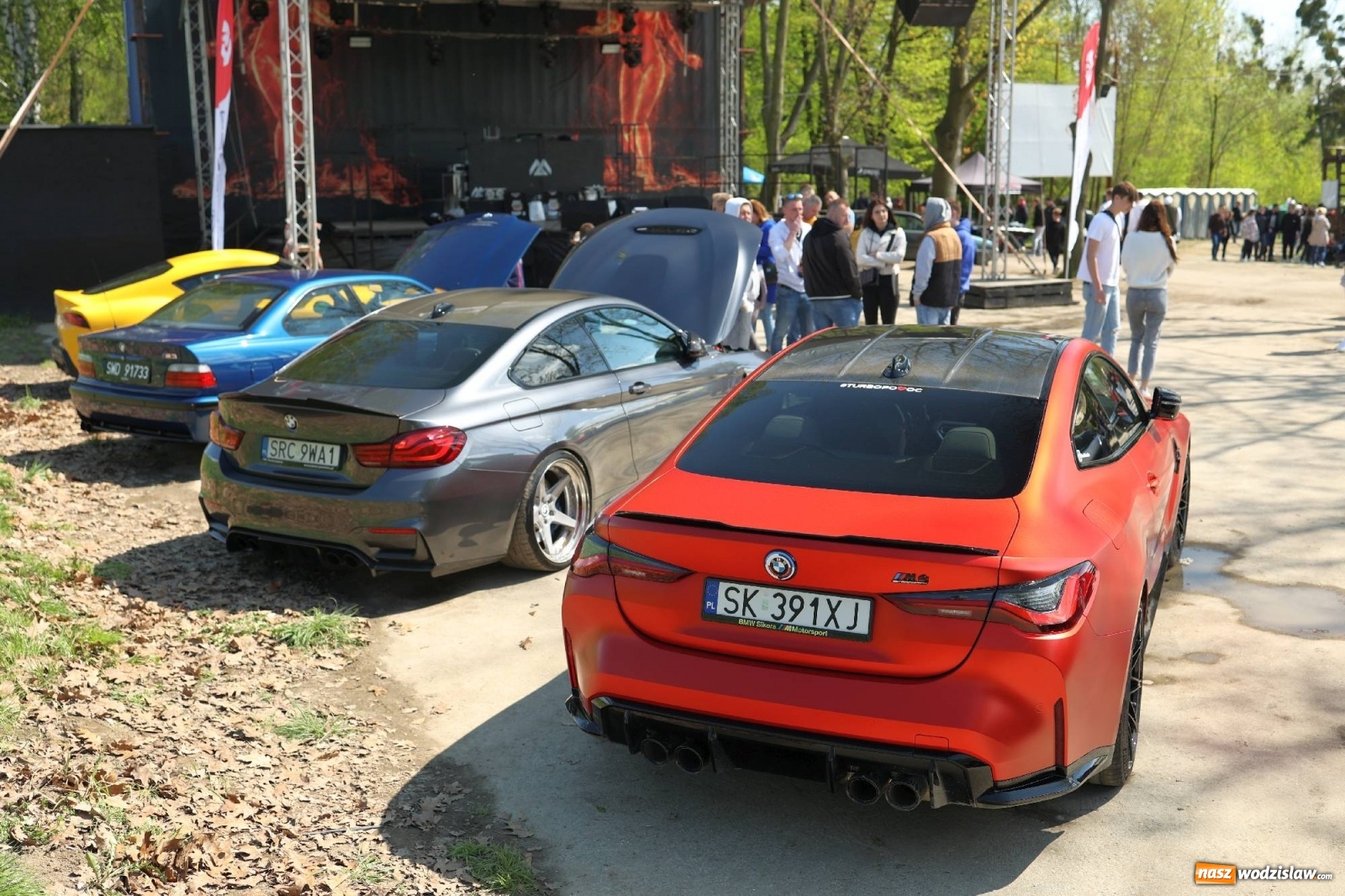 Zdjęcie w galerii na portalu naszwodzislaw.com: Petrol Beach w Bukowie. Dwudniowe święto dla fanów motoryzacji [FOTO] wiadomości z regionu