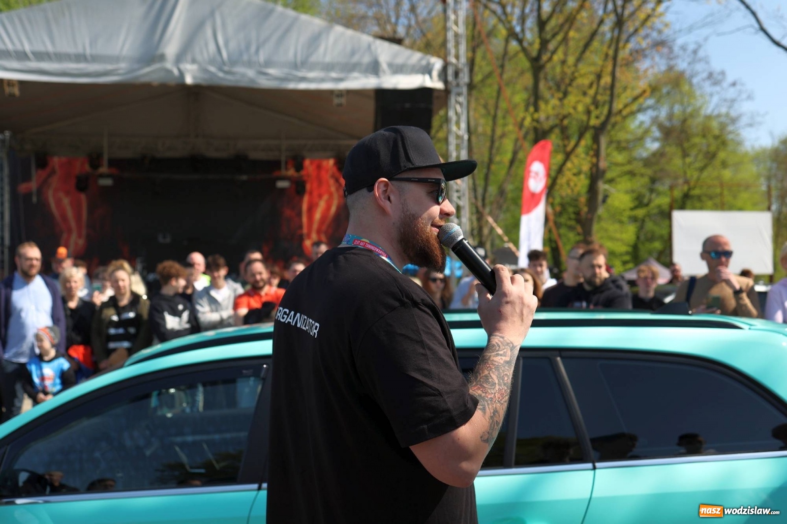 Zdjęcie w galerii na portalu naszwodzislaw.com: Petrol Beach w Bukowie. Dwudniowe święto dla fanów motoryzacji [FOTO] wiadomości z regionu